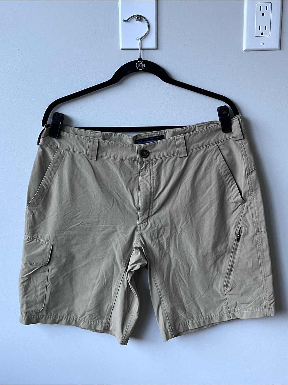 Eastern Mountain Sports Outdoor Trek Hiking Shorts 10” Size 36 Tan Khaki Pockets